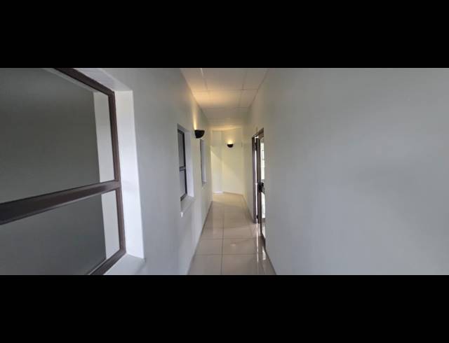 143M² OFFICE TO LET IN SONHEUWEL